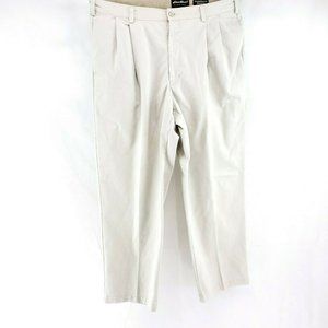 Eddie Bauer Wrinkle Free 36x30 Relaxed Fit Chinos